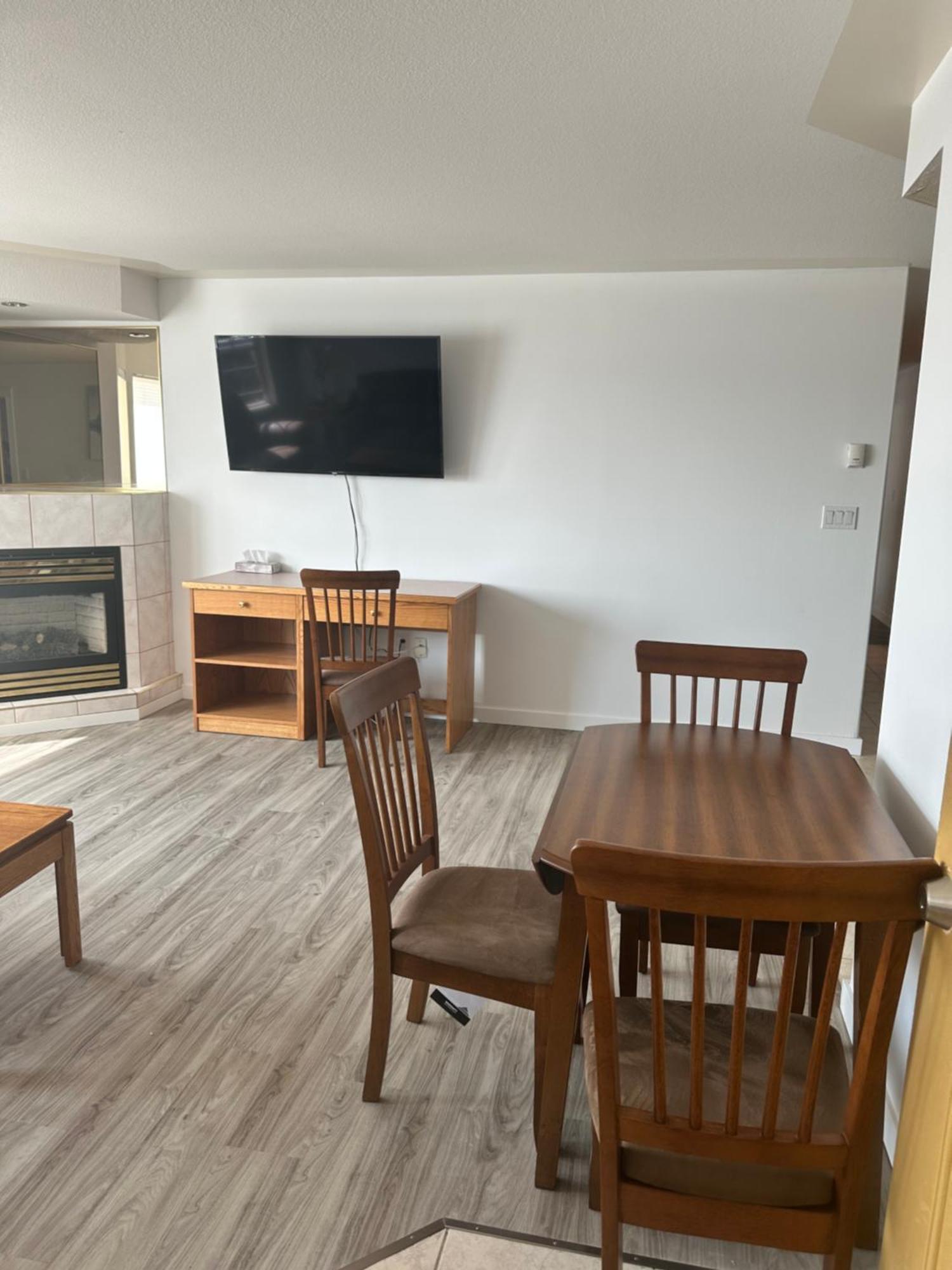 Western Budget Motel East Red Deer Exterior photo