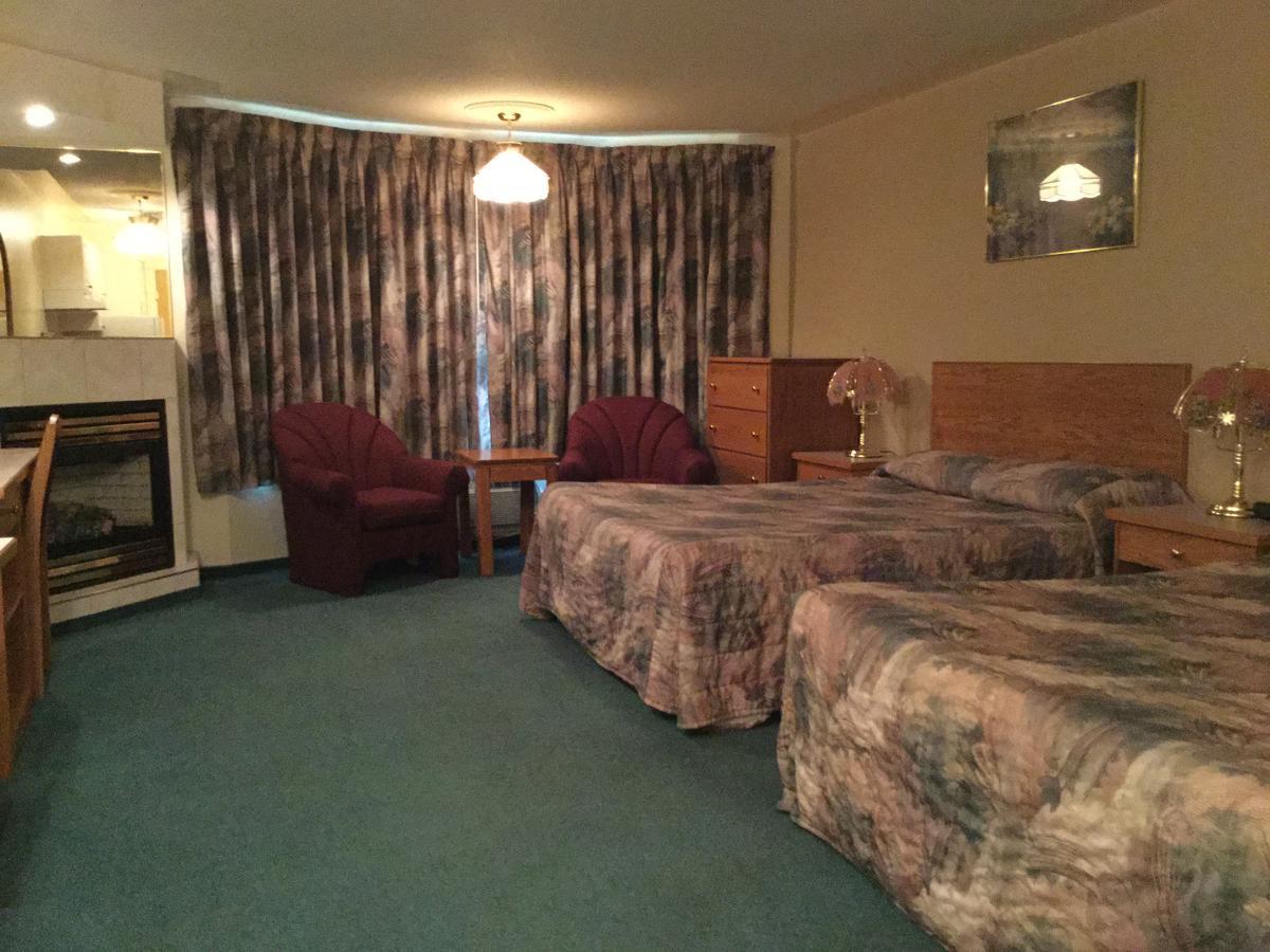 Western Budget Motel East Red Deer Exterior photo